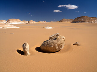 White Desert National Park, Libyan Desert, Egypt - obrazy, fototapety, plakaty