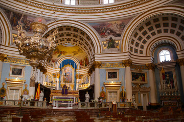 Fototapeta na wymiar Interior view of the Mosta Cathedral or Rotunda Santa Marija Assunta, Malta