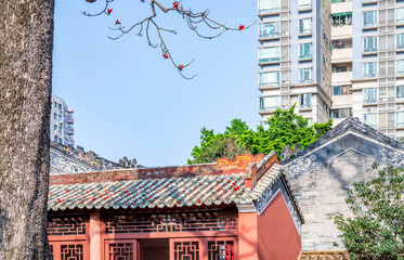Guangzhou Agricultural Training Institute ancient buildings and kapok
