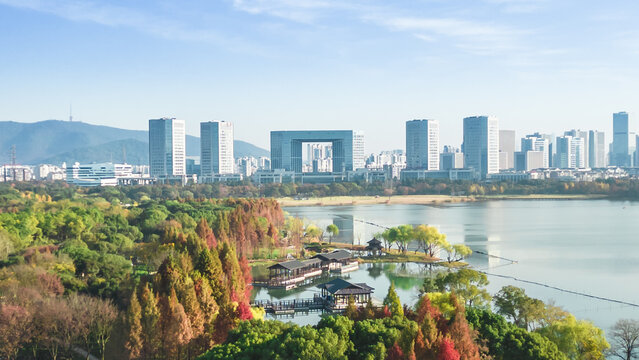 The Taihu Lake Lake and Urban Scenery
