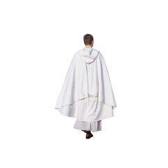 Homme religieux vu de dos qui marche, il porte une longue aube, un vêtement blanc. 