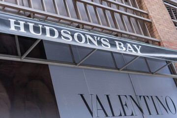 Fototapeta premium awning with sign at Hudson's Bay in downtown Toronto Canada (Valentino)