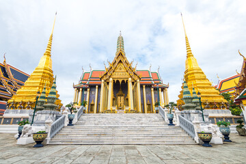 views of famous temple in bangkok, thailand