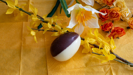 easter egg with flowers