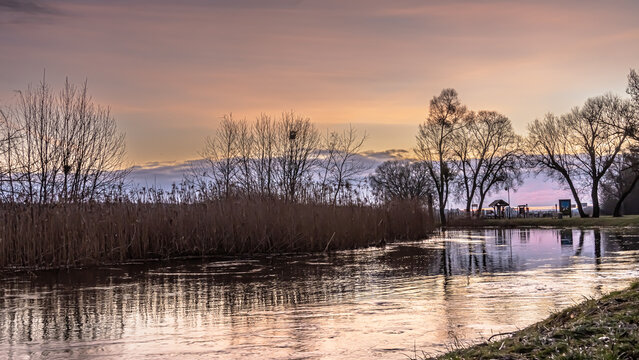 Sunrise over the Supras River at the boulevards in Suprasl.