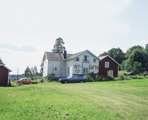 Fototapeta na wymiar house on the hillarried pair,,sweden,sverige,Mats