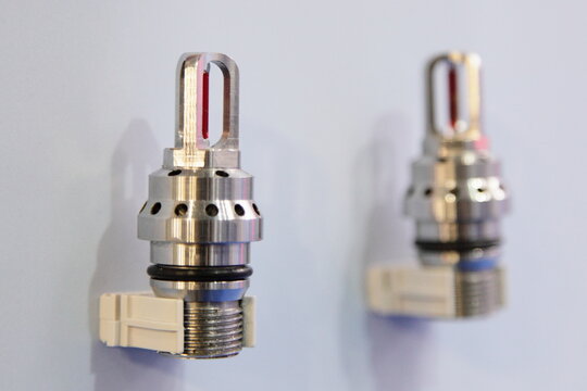 Sprinklers fire extinguishers with a melting setpoints - fire fighting equipment for automatic firefighting systems