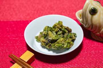 ふきのとうの蕗味噌