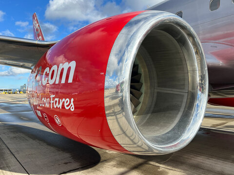 Jet2 Boeing 737 CFM56 Jet Engine