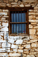 Fototapeta na wymiar windows of old houses