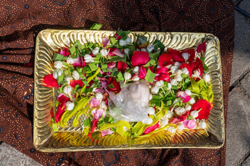 easter table setting with flowers