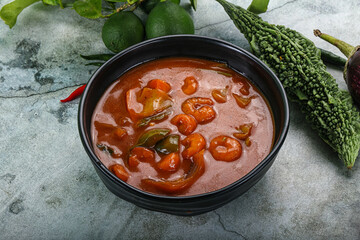 Thai red curry with prawn