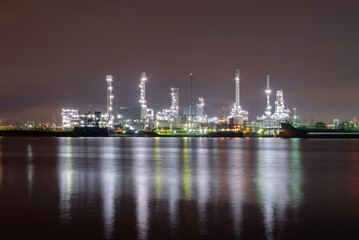 Fototapeta na wymiar Oil refinery plant chemical factory and power
