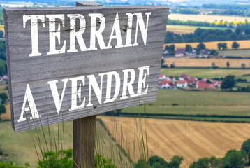 Pancarte terrain à vendre