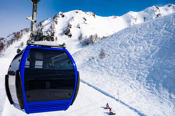 Funicular cabin with blue sky - 766361211
