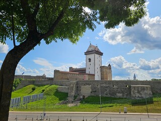 View of Narva Castle in Estonia and Ivangorod Castle in Russia separated by the border - 766363820