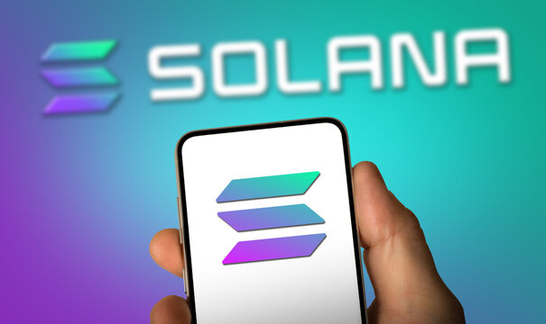Solana blockchain platform cryptocurrency