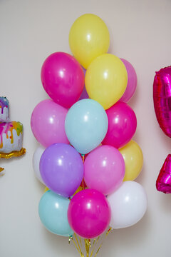 set of pink balloons, crimson foil number 5