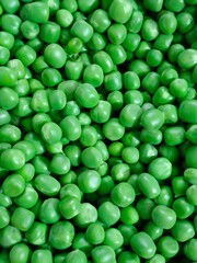green peas background
