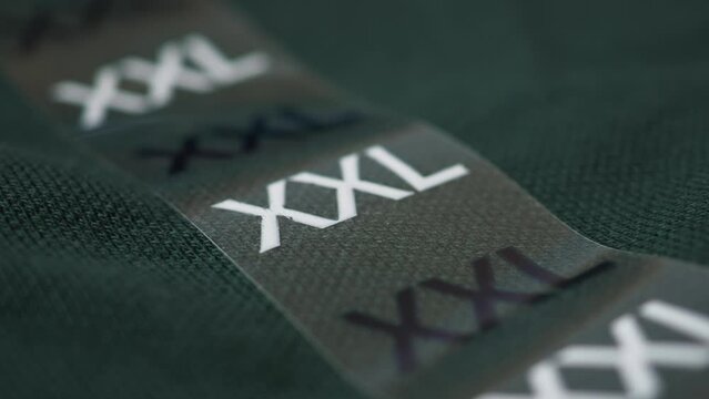 XXL size clothing label tag
