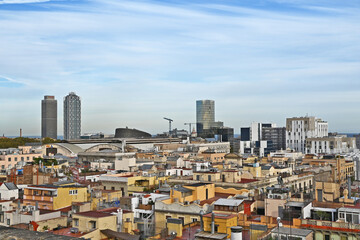 Fototapeta na wymiar Barcellona, panorama della città dai tetti della Chiesa di Santa Maria del Mar - Catalogna, Spagna