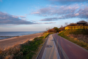 Pedestrian and bicycle path along the Baltic sea near Kolobrzeg, Poland - obrazy, fototapety, plakaty