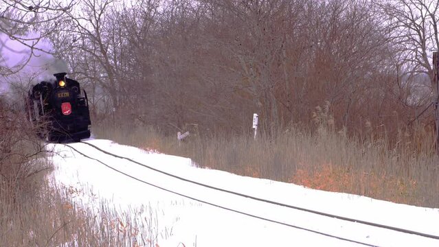 疾走SL冬の湿原号