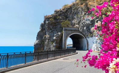 Cercles muraux Plage de Positano, côte amalfitaine, Italie road of Amalfi coast, Italy