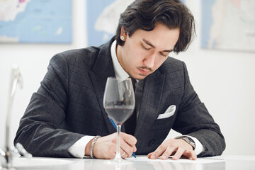 Professional Wine Tasting Exam in Sommelier School, Blind Degustation Lessons  - 767111690