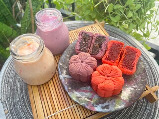Peach and blue berry pudding and strawberry and blue berry cookie cake