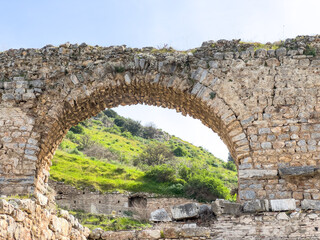 Fototapeta na wymiar The Library of Celsus, Ephesus, Turkey , Ruins of ancient site Efes in Izmir, Turkey. Unesco heritage. Antique Greek culture and architecture