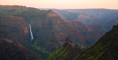 sunset over waimea state park