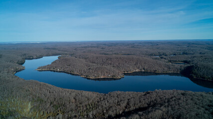 Fototapeta premium Esson Lake from an aerial view on a sunny fall day