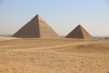 PIRAMIDES DE GUIZA