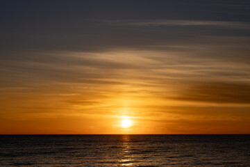 Fototapeta premium sunset over the sea