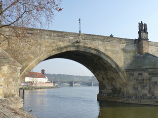 Fototapeta na wymiar Pont fleuve Prague