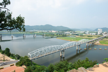 Go to Gongsanseong Fortress in Gongju City