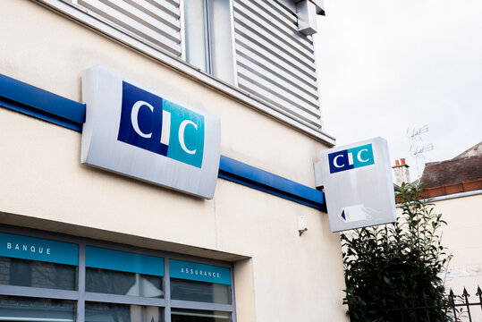 Enseigne Banque CIC