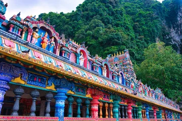 Gordijnen Batu Caves, Kuala Lumpur, July 21, 2023: New view with colourful staircase at Murugan Temple Batu Caves has become a new tourist attraction in Malaysia © Scotts Travel Photos