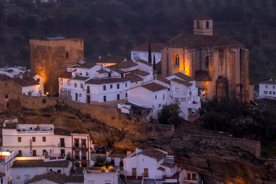 Setenil de las Bodegas, Andalusien, Spanien, Burg, Castillo de Setenil de las Bodegas < english> Setenil de las Bodegas, Andalusia, Spain, Castle