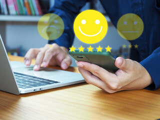 Customer or user satisfaction rating Excellent five-star smiley face rating To evaluate services or...
