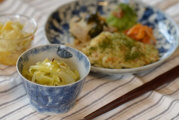 Cabbage growing in this season is very soft and has a special sweetness.