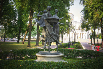 "Ballet" monument in the park near Big theatre of Minsk
