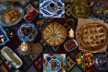 Ramadan Iftar Table. Muslim Family Having Dinner At Home. The fast ends with Dates or Turkish Pita. Ramadan Feast Celebrations, Eid Mubarak Concept Üsküdar Istanbul, Turkey (Turkey) - obrazy, fototapety, plakaty
