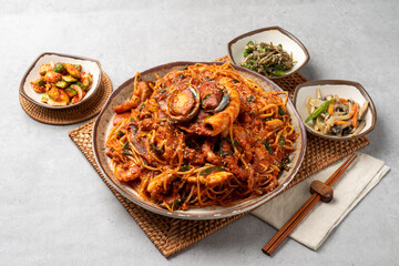 Korean food, seafood, agu, jjim, whole ribs, soup, kimchi, spam, dumplings, meat, clams, kalguksu, sea urchin eggs, side dishes, traditions