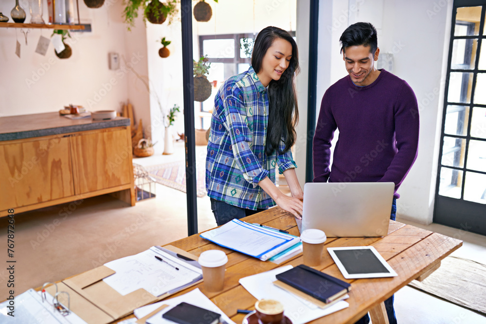 Aufkleber creative people, laptop and planning with team for project, documents or networking together at the 