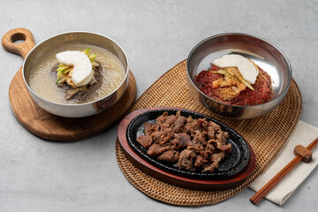 Korean food, Pyongyang, dumplings, cold buckwheat noodles, bibim, Kaesong, charcoal fire, grilled, spicy, pork, and king dumplings