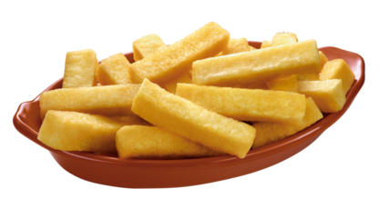 prato com porção de polenta frita isolado em fundo transparente