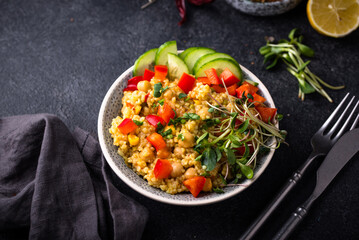 Bulgur with chickpeas and vegetables