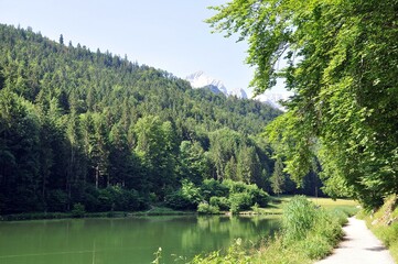 Fototapeta premium Wanderung zum Rießersee